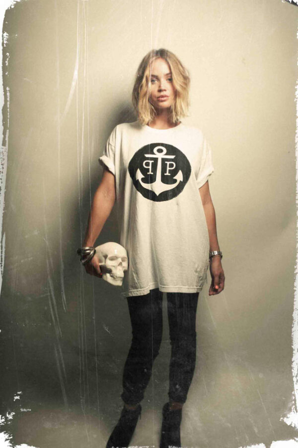 Branded T-Shirt Black & White – Jillian Sipkins: Photographer